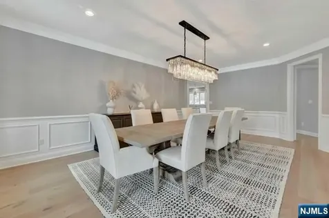 15 Roxbury Road Mahwah NJ 07430