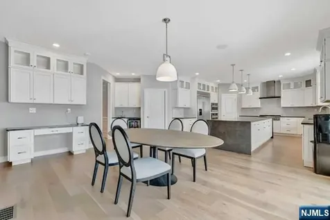 15 Roxbury Road Mahwah NJ 07430