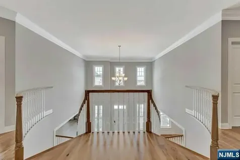 15 Roxbury Road Mahwah NJ 07430