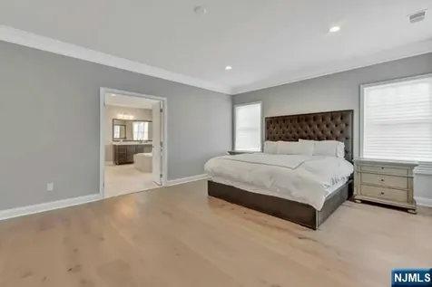15 Roxbury Road Mahwah NJ 07430