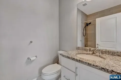 15 Roxbury Road Mahwah NJ 07430