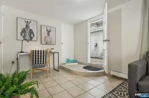 5706 Broadway West New York NJ 07093