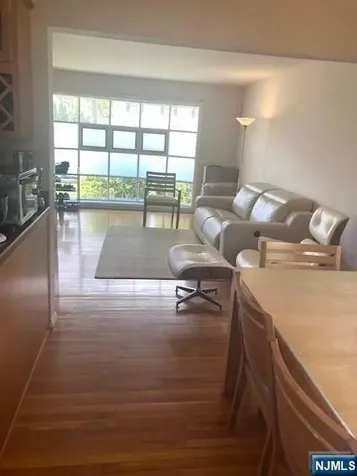 98 Cortland Place Tenafly NJ 07670