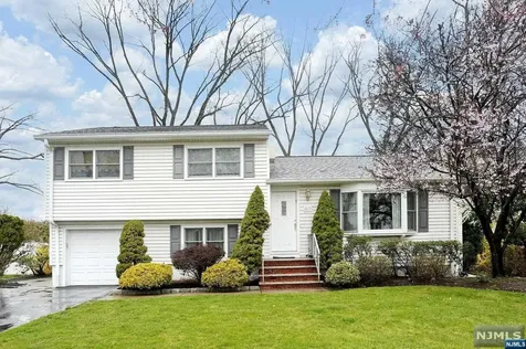601 Rhein Court New Milford NJ 07646