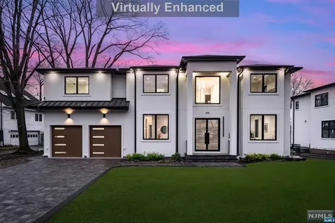 406 Willard Road Paramus NJ 07652