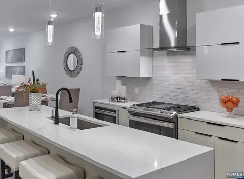 8 Tice Road Franklin Lakes NJ 07417