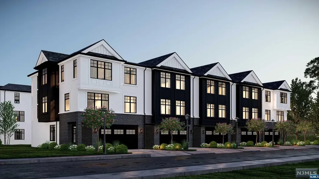 19 Skye Drive Paramus NJ 07652
