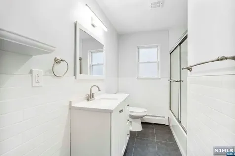 465 5th Street Palisades Park NJ 07650