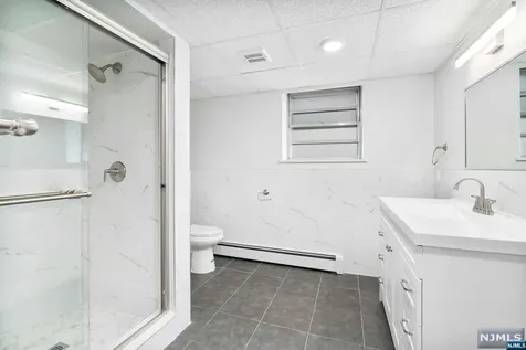 465 5th Street Palisades Park NJ 07650