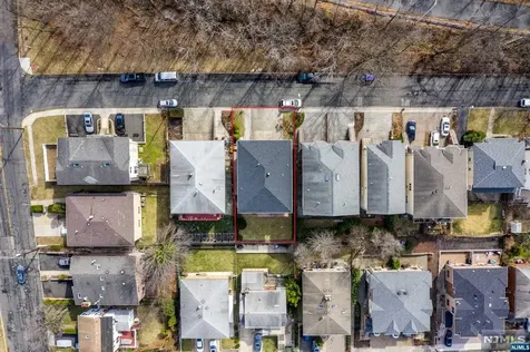 465 5th Street Palisades Park NJ 07650
