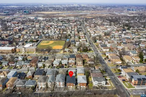 465 5th Street Palisades Park NJ 07650