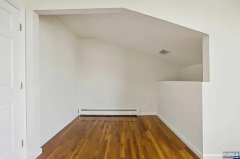 460 1st Street Palisades Park NJ 07650
