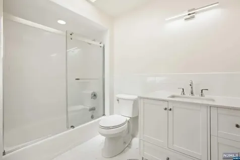 460 1st Street Palisades Park NJ 07650