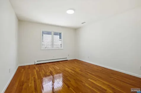 460 1st Street Palisades Park NJ 07650