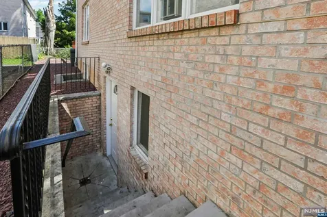460 1st Street Palisades Park NJ 07650