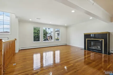 460 1st Street Palisades Park NJ 07650