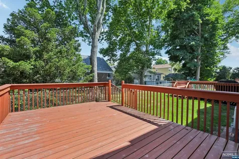 460 1st Street Palisades Park NJ 07650