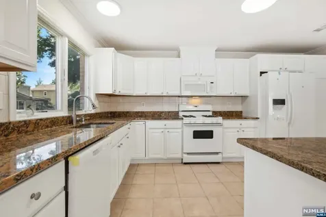 460 1st Street Palisades Park NJ 07650