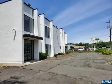 16 Route 303 Tappan NY 10983