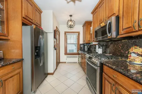 55 Heights Road Clifton NJ 07012