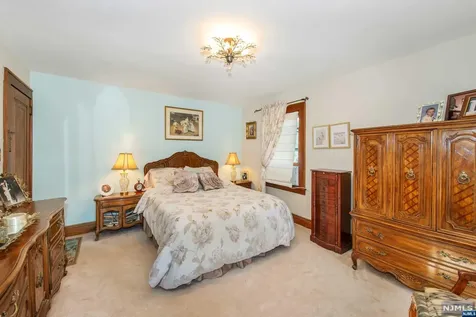 55 Heights Road Clifton NJ 07012