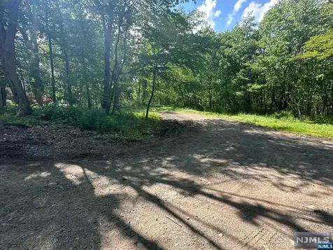 0 Gladstone Road West Milford NJ 07421