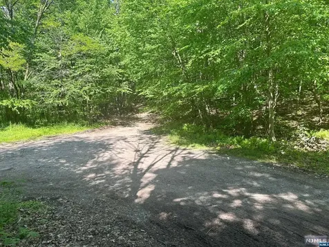0 Gladstone Road West Milford NJ 07421