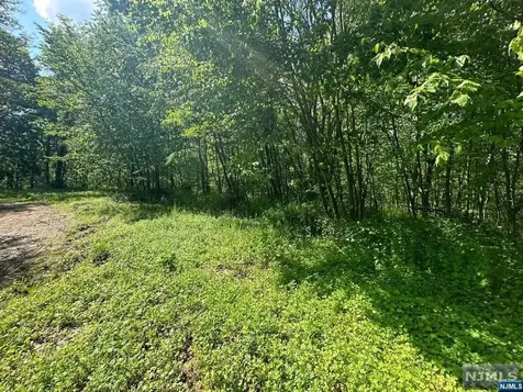 0 Gladstone Road West Milford NJ 07421