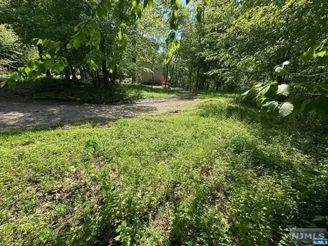 0 Gladstone Road West Milford NJ 07421