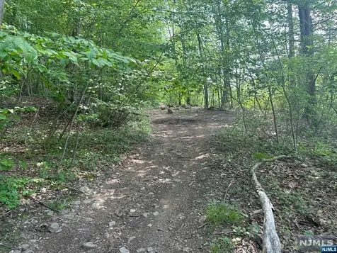 0 Gladstone Road West Milford NJ 07421
