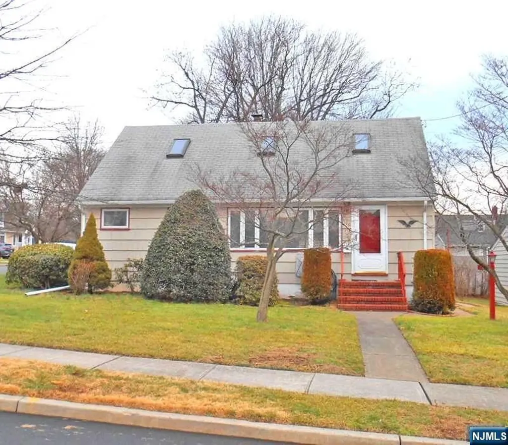 106 Field Road Clifton NJ 07013