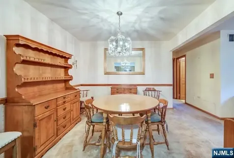 10 Fallsbridge Drive Totowa NJ 07512