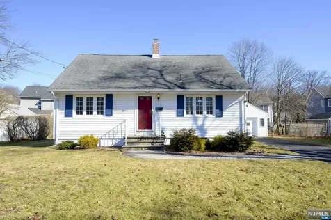 472 Hunter Road Ridgewood NJ 07450
