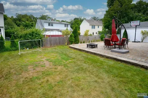 472 Hunter Road Ridgewood NJ 07450