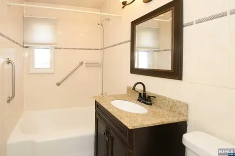 472 Hunter Road Ridgewood NJ 07450