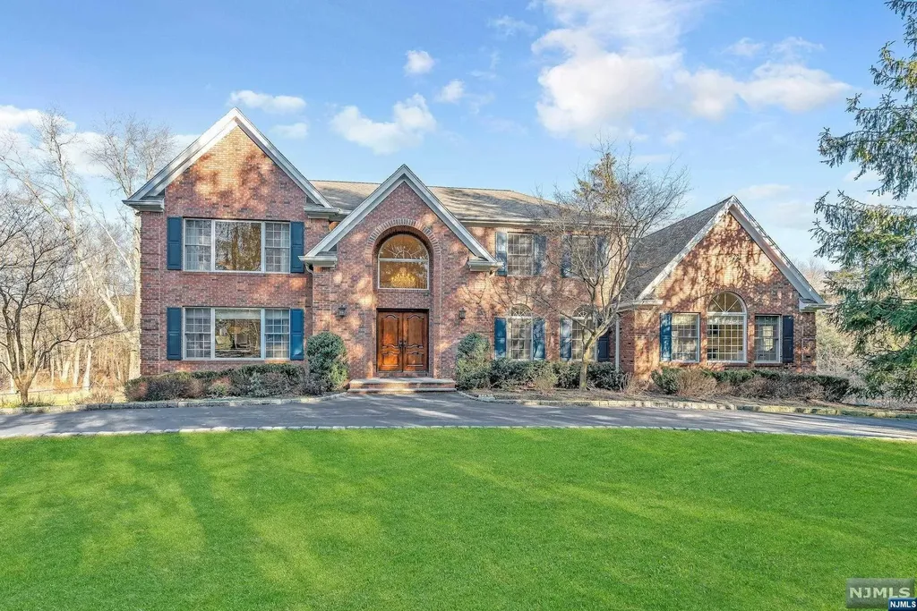 929 High Mountain Road Franklin Lakes NJ 07417