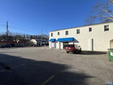 340 Broadway Hillsdale NJ 07642