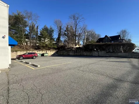 340 Broadway Hillsdale NJ 07642