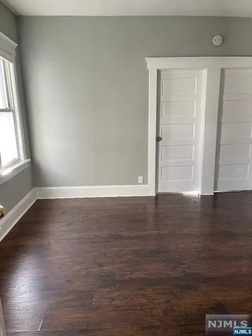 27 Albert Street Garfield NJ 07026
