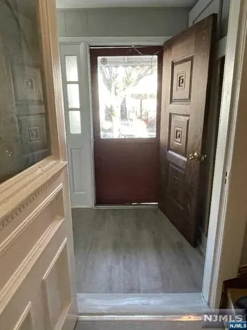 27 Albert Street Garfield NJ 07026