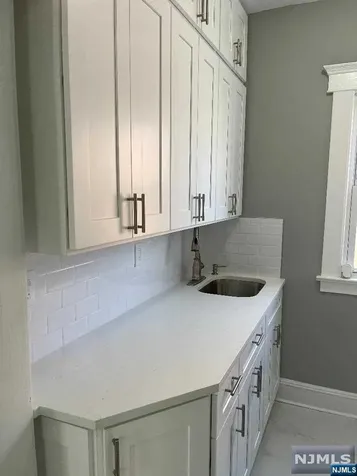 27 Albert Street Garfield NJ 07026