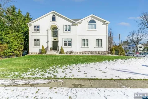 14 Wainwright Avenue Closter NJ 07624