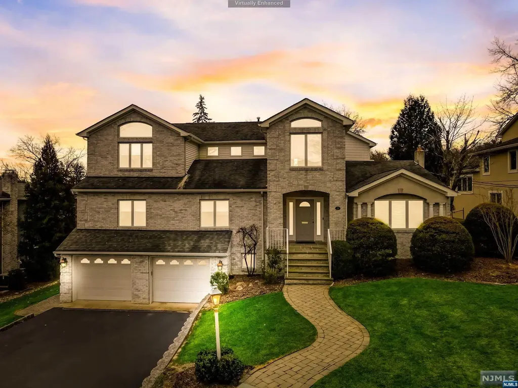 26 Lakeview Drive West Orange NJ 07052