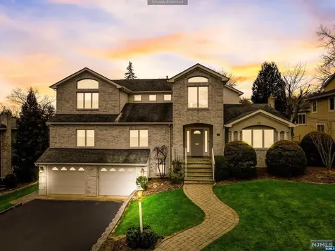 26 Lakeview Drive West Orange NJ 07052