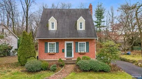 307 Boulevard Glen Rock NJ 07452