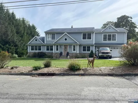 503 Helena Avenue Wyckoff NJ 07481
