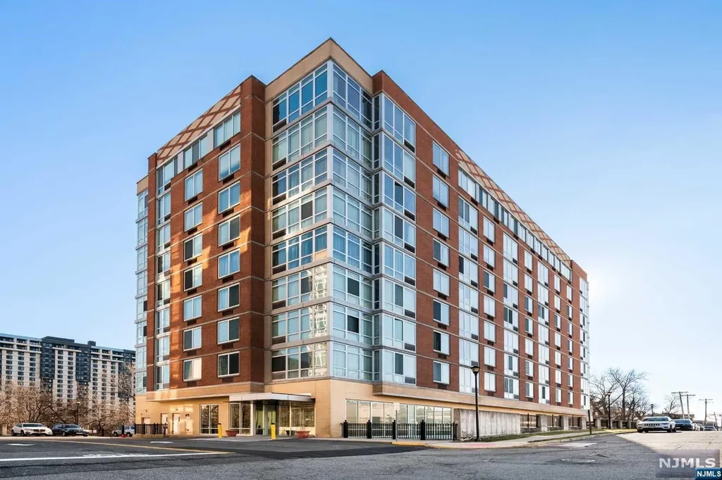 600 12th Street Palisades Park NJ 07650