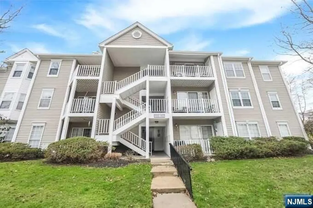 1234 Mulberry Drive Mahwah NJ 07430