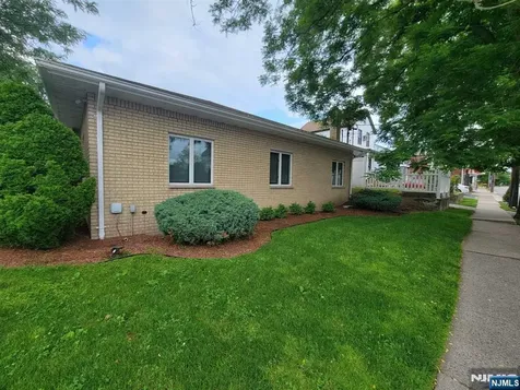 116 Terrace Avenue Lodi NJ 07644