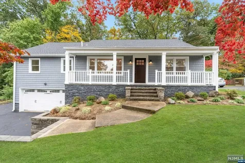 155 Sicomac Avenue Midland Park NJ 07432
